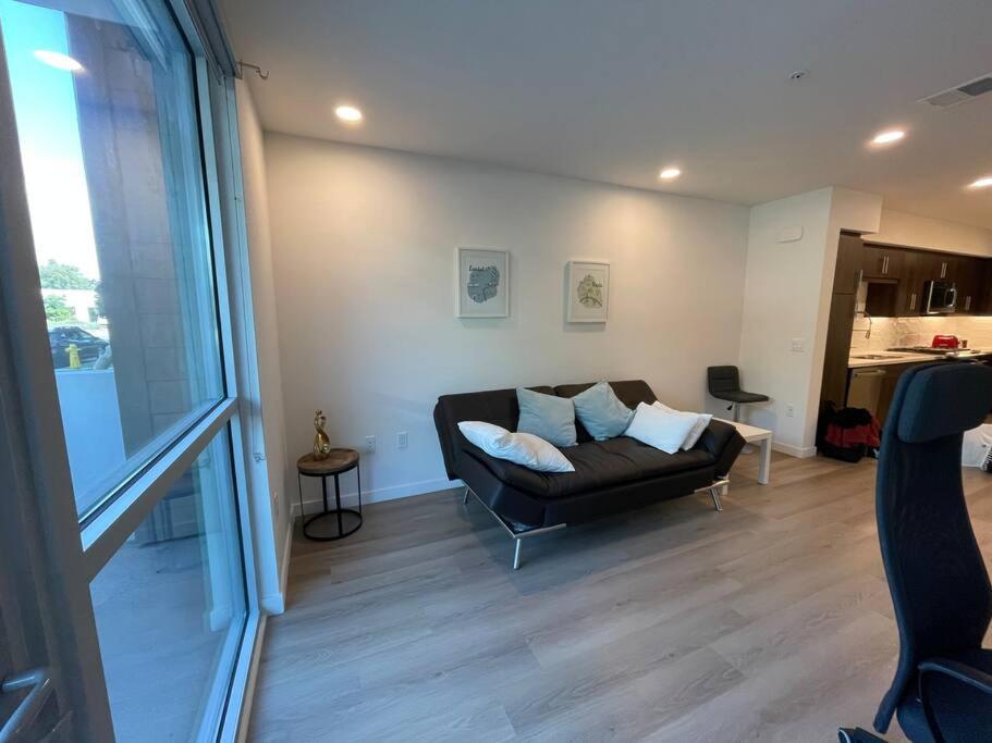 Luxurious Apartment Bardeen New Port Beach 1 Bedroom Ірвайн Екстер'єр фото
